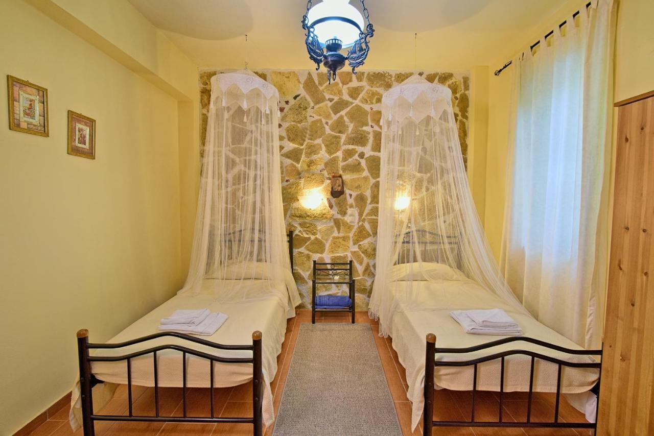 Olive Farm Villa Agia Marina  Bagian luar foto