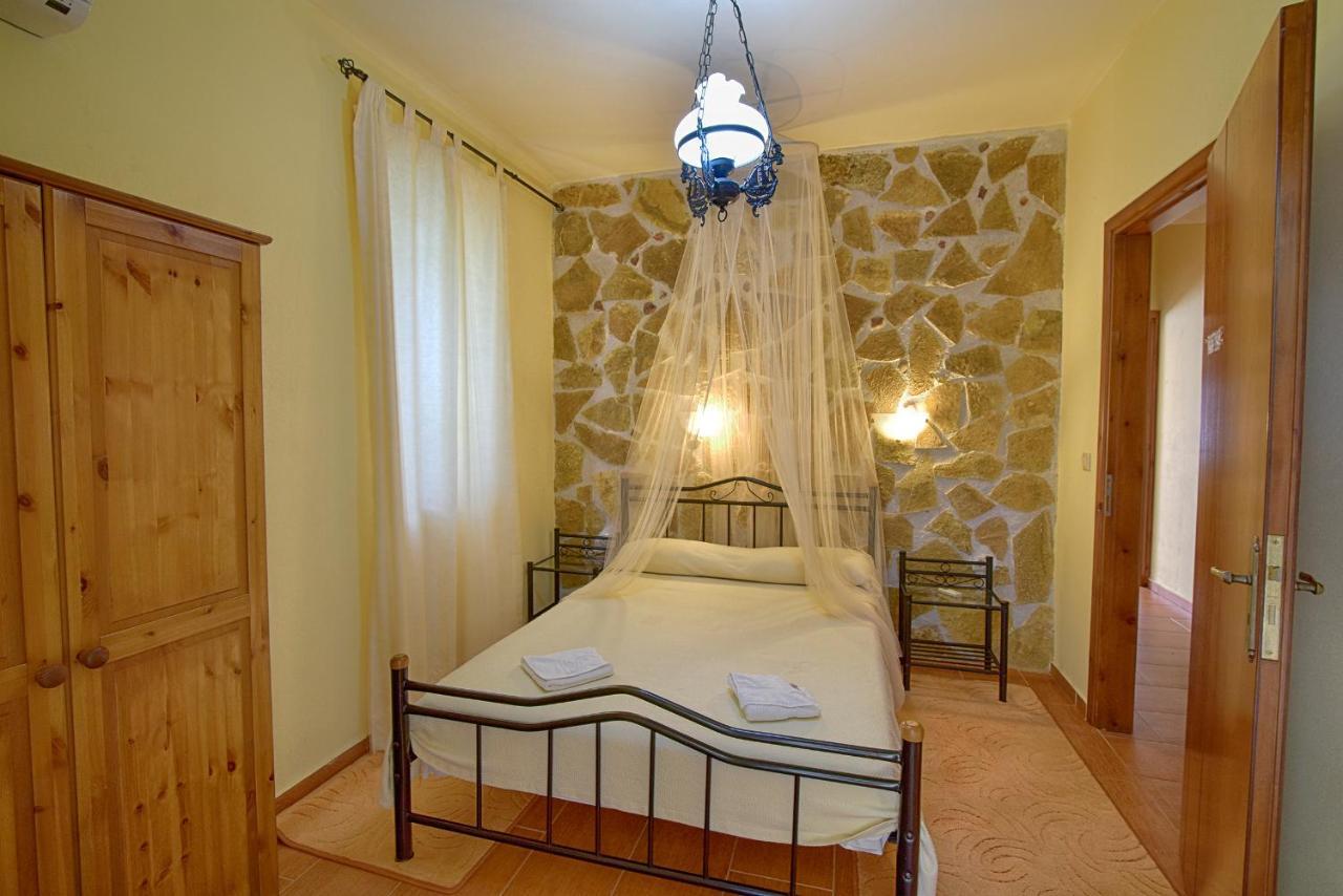 Olive Farm Villa Agia Marina  Bagian luar foto